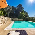 Villa Mareli - Magnifica Con Piscina